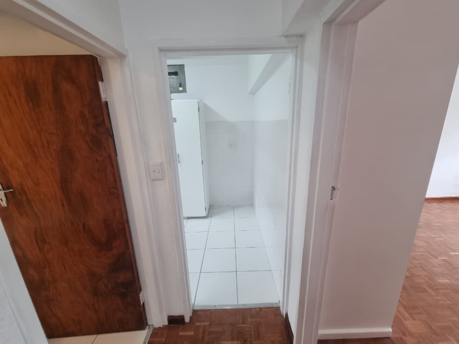 1 Bedroom Property for Sale in Sea Point Western Cape